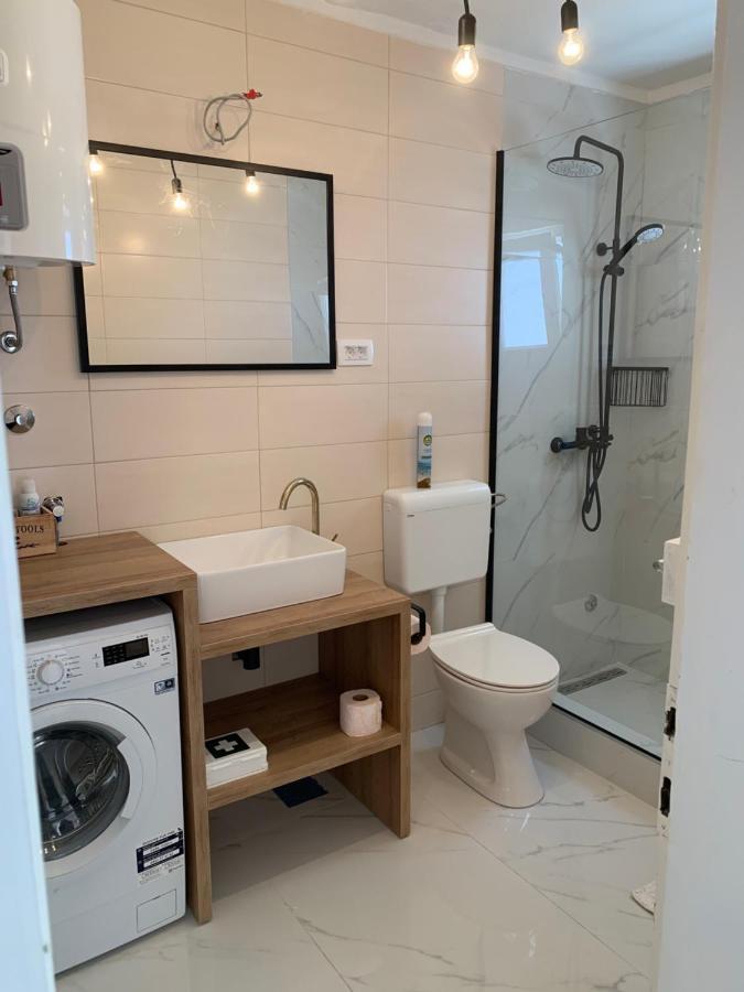 Apartment Silvana II シベニク エクステリア 写真
