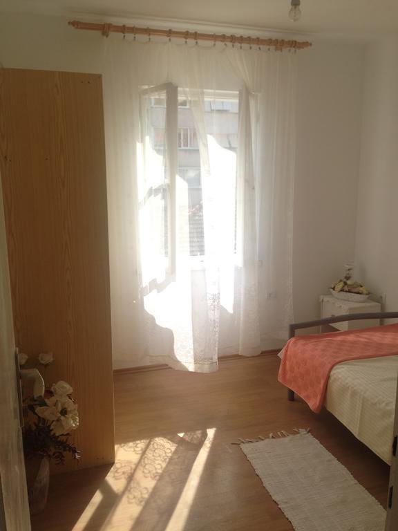 Apartment Silvana II シベニク エクステリア 写真